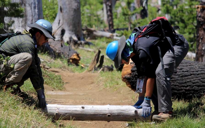 service learning on outdoor leadership course